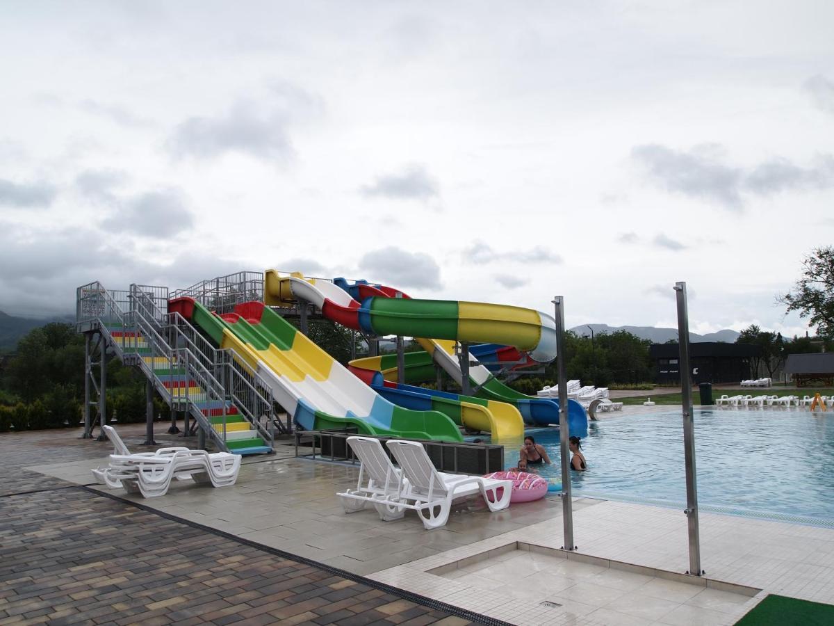 Tulipan Hotel Aquapark Vyshkove 외부 사진