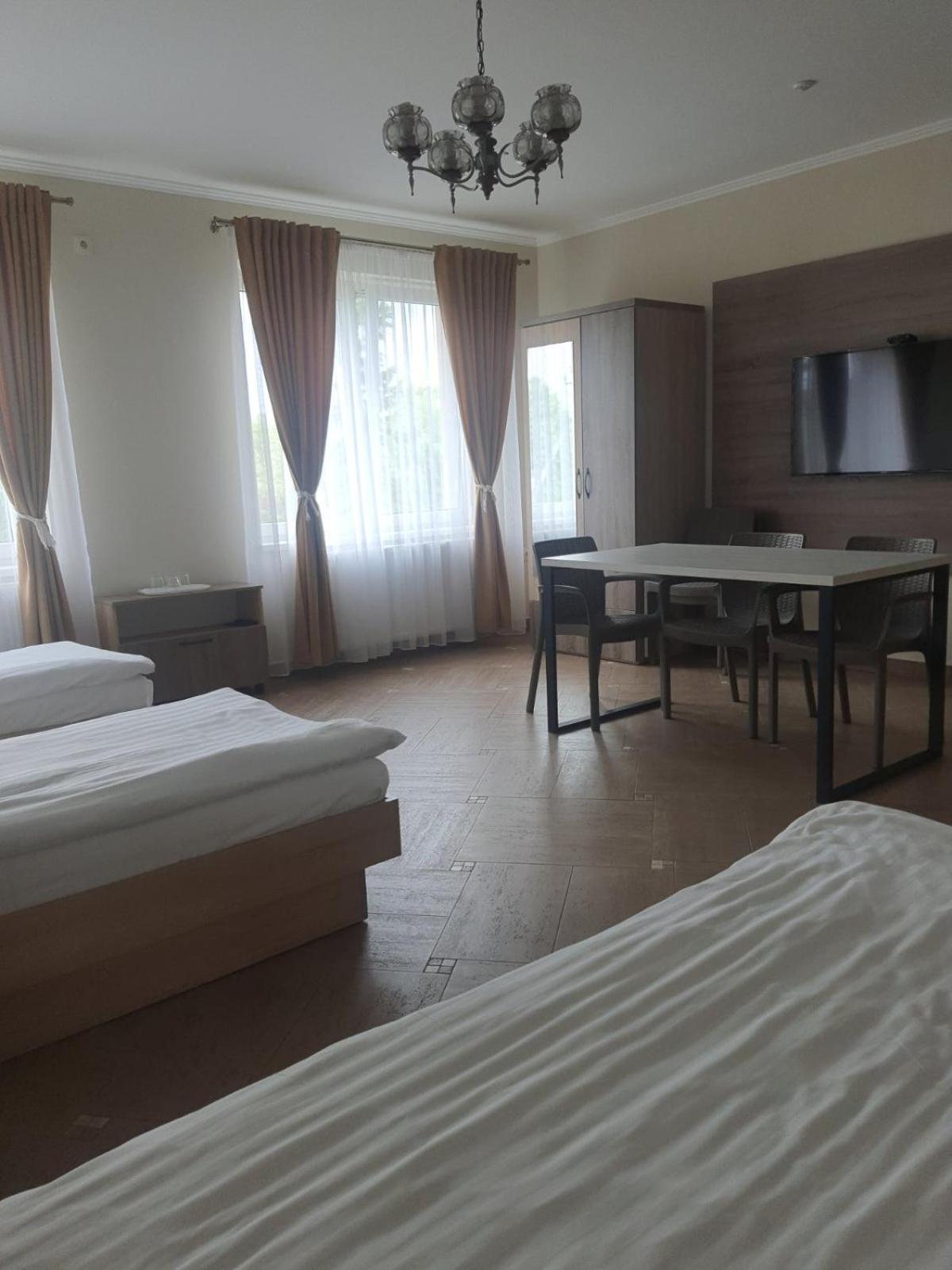 Tulipan Hotel Aquapark Vyshkove 외부 사진