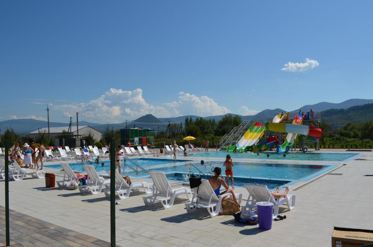 Tulipan Hotel Aquapark Vyshkove 외부 사진